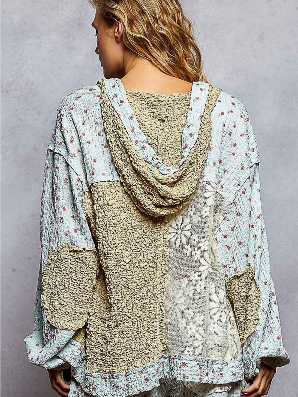 POL Textured Floral and Lace Jacket in Powder Blue size Small - Picture 2 of 6
